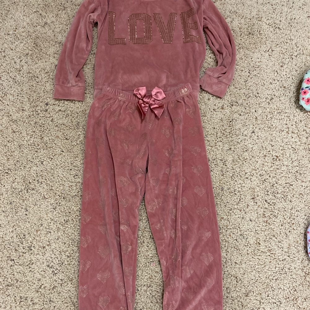 Girls Pajama Set(Size 7/8)